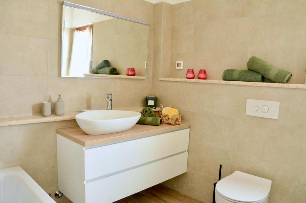 Private Villa "San Servolo House" With Sea View And Private Pool Buje Exterior foto